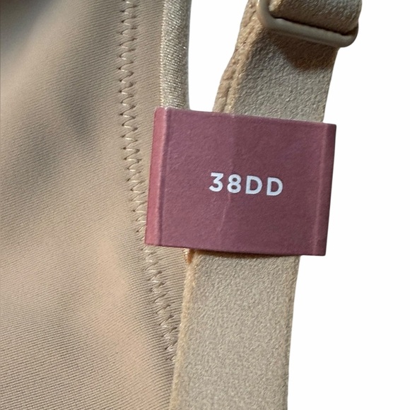 Cacique Lightly Lined No Wire Back Smoother - Picture 7 of 9